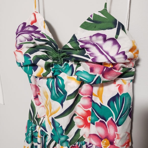 Dress - Picture 3 of 8